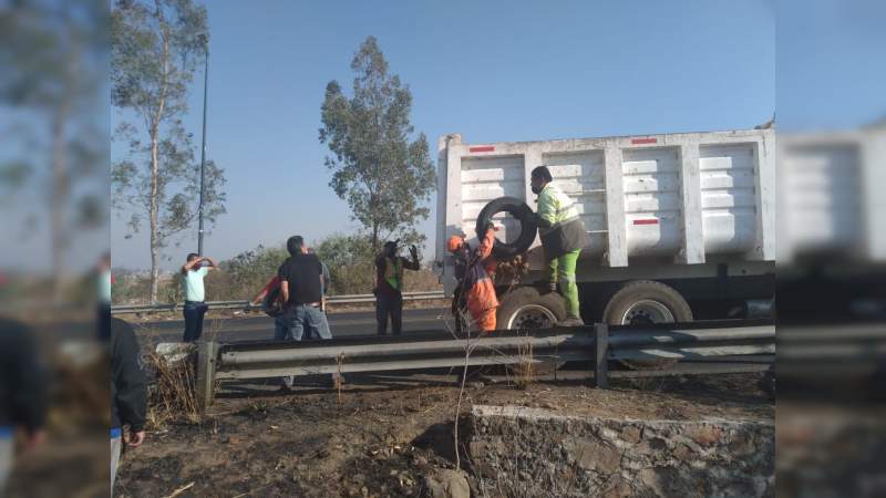 En Morelia retiran 30 toneladas de basura en tiraderos clandestinos 