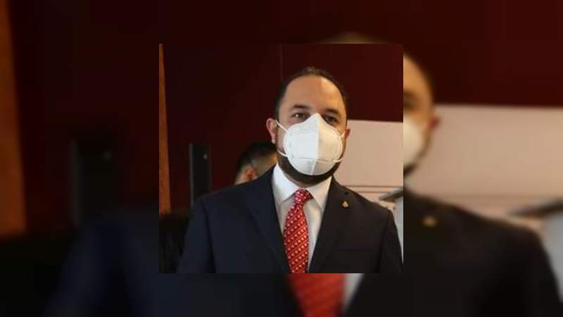 Uruapan requiere decisiones inmediatas y contundentes para reactivar su economía, de la que depende: Carlos Silva 