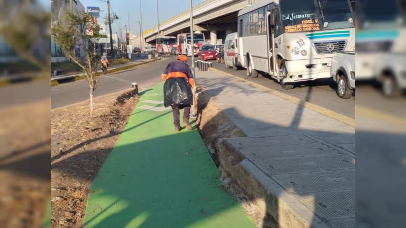 Gobierno de Morelia y empresas participan en jornada de limpieza 