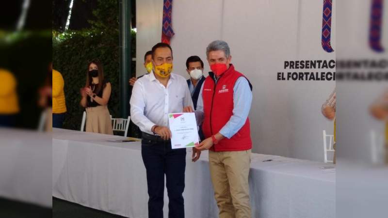 Presentan a los delegados políticos por la coalición "Equipo por Michoacán" 