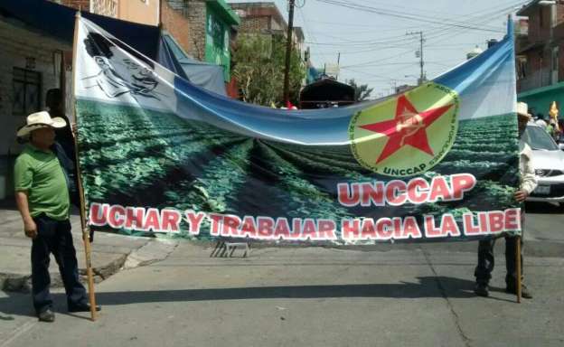 Campesinos inician marcha con motivo del aniversario luctuoso de Emiliano Zapata - Foto 1 