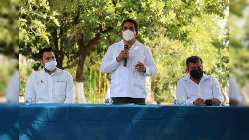 SEE hizo entrega de colchones al  Albergue "Cipriana Hernández de Chávez" en San Lucas, Michoacán 