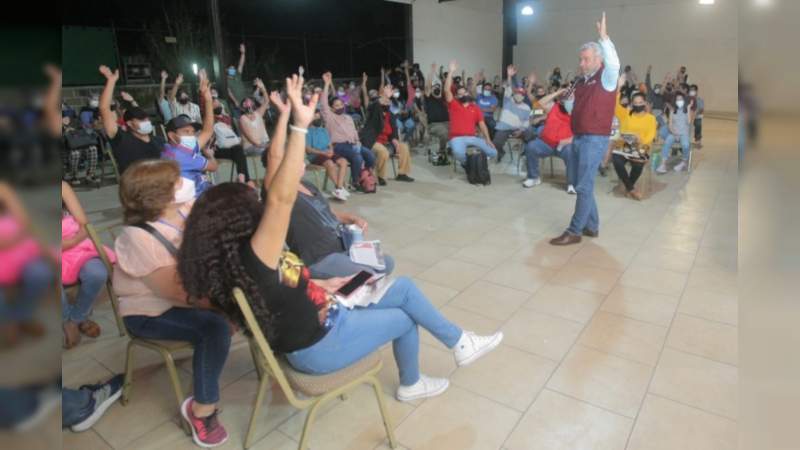 Trabaja Alfredo Ramírez en vinculación de Morena con sectores sociales de Morelia