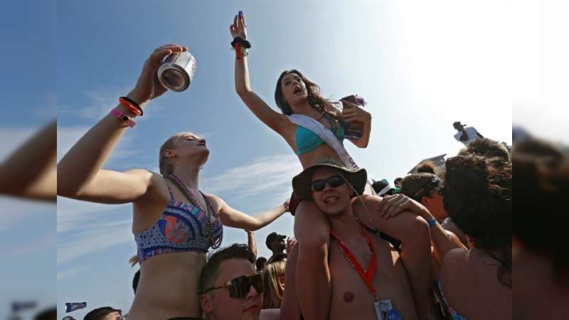 Autoridades de Miami: spring breakers podrían disparar casos de coronavirus 