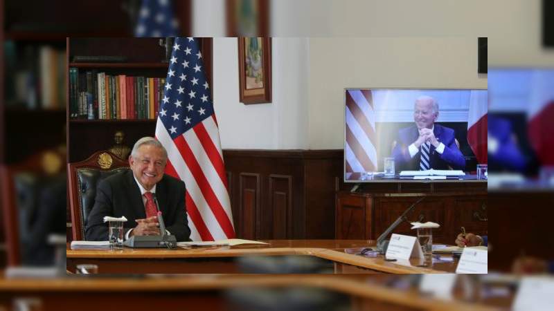 Aseguran que López Obrador le solicitó a Biden un préstamo de vacunas de AstraZeneca 