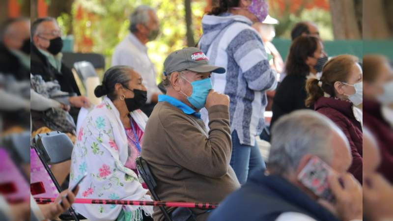 Reciben 131 mil 225 adultos mayores de 60 años primera dosis de la vacuna contra Covid-19 