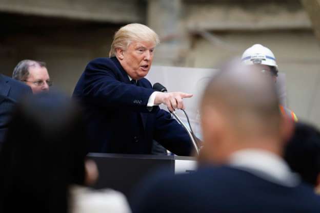Conoce la polémica pintura de Donald Trump - Foto 0 