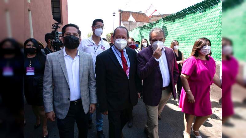 Con unidad, Morena y PT, van con Morón a la gubernatura: Leonel Godoy