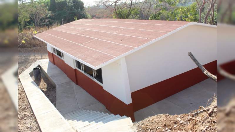Inaugura SEE obras de infraestructura en escuelas de Lázaro Cárdenas