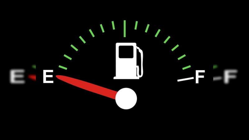 Gasolina repercute en incremento de la canasta básica: Ángel Custodio 