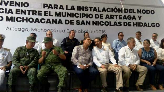 Derecho, Contaduría y Administración, primeras carreras de la UMSNH en Arteaga - Foto 2 
