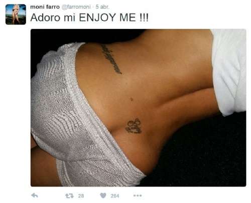 Bailarina se tatua la palabra "disfrutame" en esta parte de su cuerpo - Foto 1 
