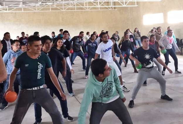 Programa “Tu comunidad está en ti” ayuda a capacitar a estudiantes de Ingeniería en Desarrollo Comunitario 