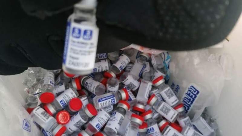 FGR: "Aún no determina la COFEPRIS que contenían las vacunas falsas de Sputnik V" 