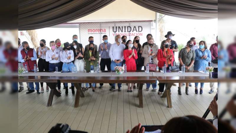 Aspirantes de MORENA muestran su apoyo a Raúl Morón 