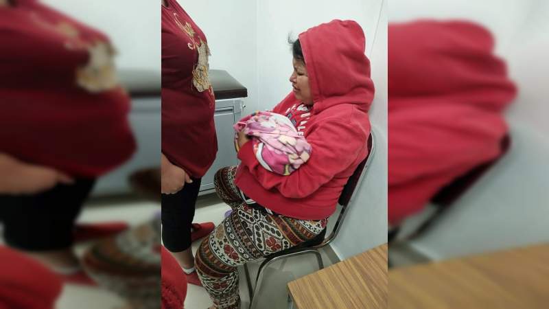 Mujer acude con su recién nacida al IMSS de SLP y se la regresan muerta 