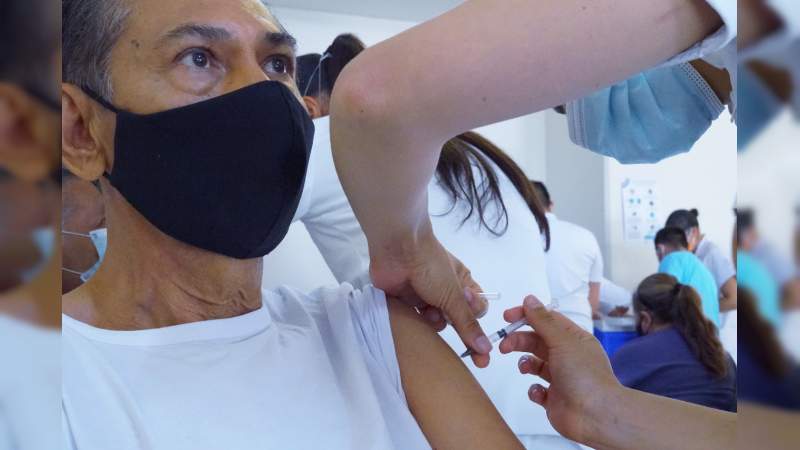 Reanudará Morelia vacunación contra COVID-19 a adultos mayores 