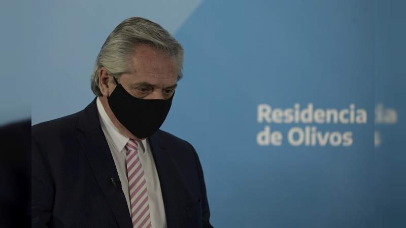 A pesar de estar vacunado, Presidente de Argentina da positivo a coronavirus 