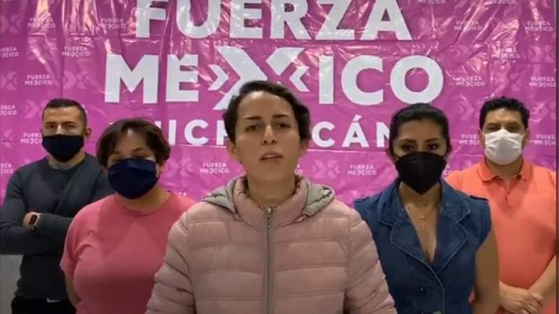 Pidieron mi renuncia a cambio de una diputación: Karla Martínez 