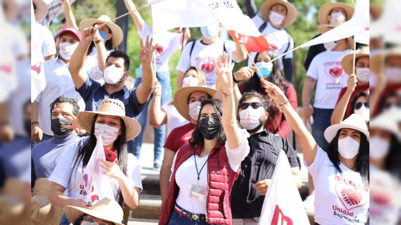 Se suman líderes al proyecto de Morón, pese a la negativa del INE 
