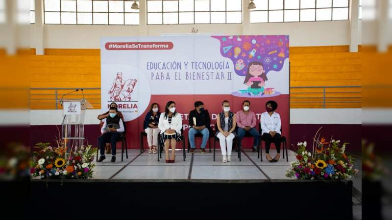 Inicia Gobierno de Morelia entrega del programa Educación y Tecnología para el Bienestar 