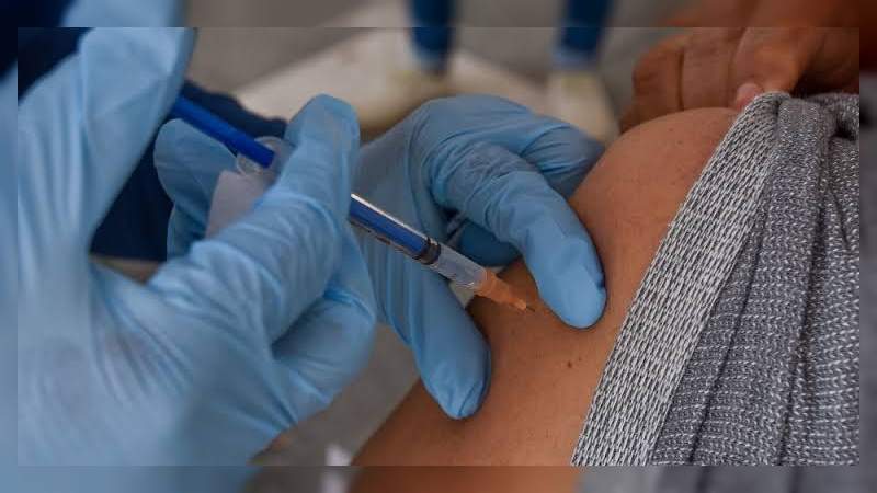 Secretaría de Salud del Edomex desmiente video y asegura que mujer si recibió vacuna anticovid 