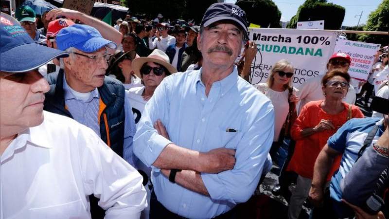 Asegura Vicente Fox que Morena miente acerca de la vacunación en México 