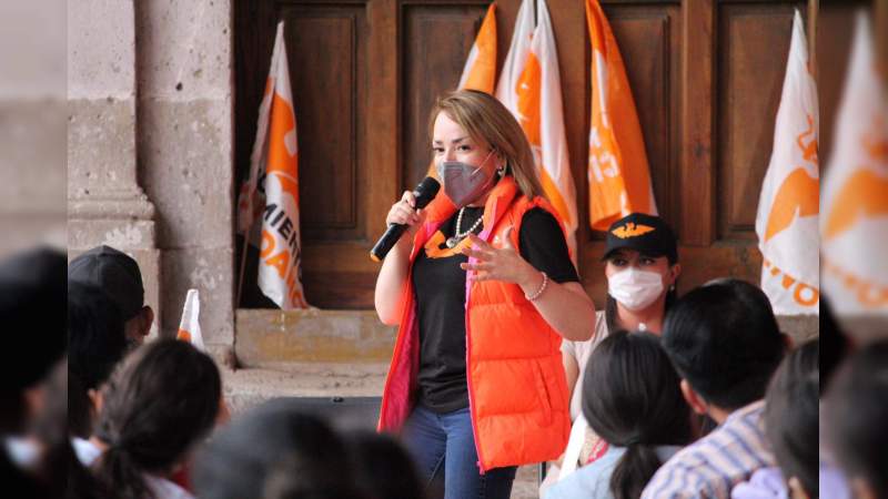 Llegó la hora de romper con el mal gobierno: Mercedes Calderón 