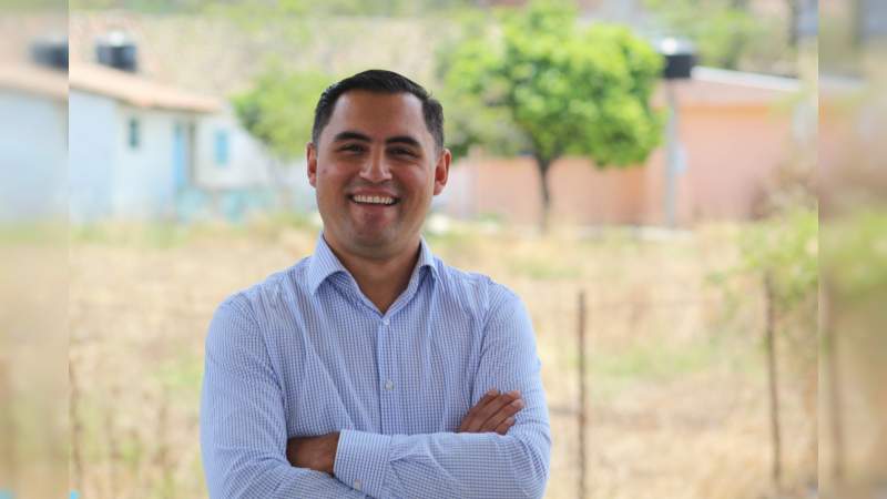 Hugo Chávez se registró como candidato del PRD a la presidencia municipal de Panindícuaro 