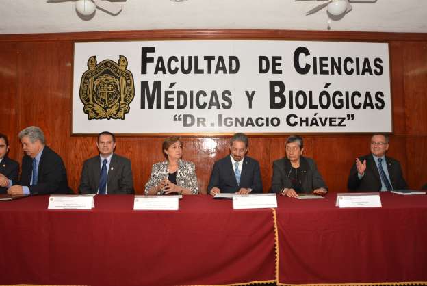 UMSNH debe de tener médicos de calidad  - Foto 0 