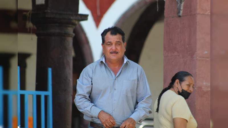 Manuel López, Hugo Chávez, Josefina Rosas y Nicolás Calderón encabezan las preferencias en Panindícuaro