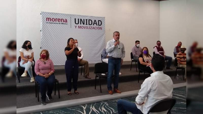 La distancia entre los dos es cada día más grande: Raúl Morón 