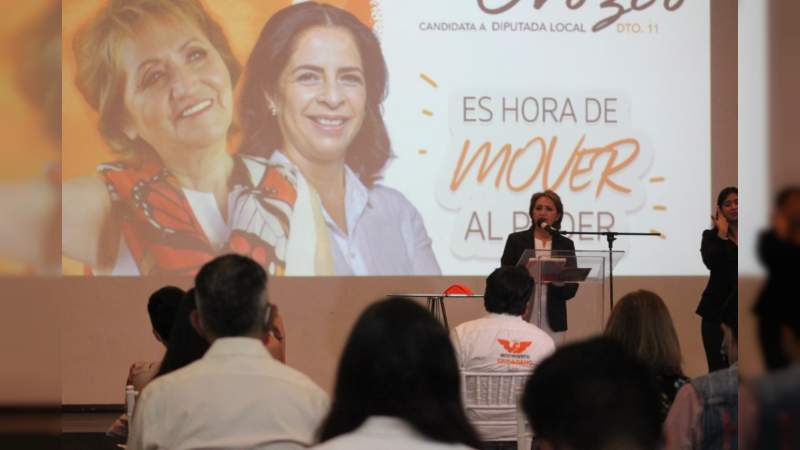 Piña Orozco arrancó campaña por el distrito 11 