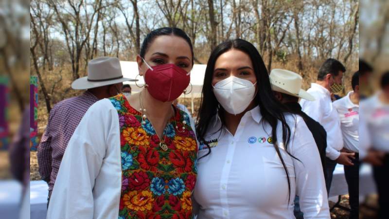 Lamenta Adriana Hernández Íñiguez hechos ocurridos en contra de la candidata Adriana Campos 