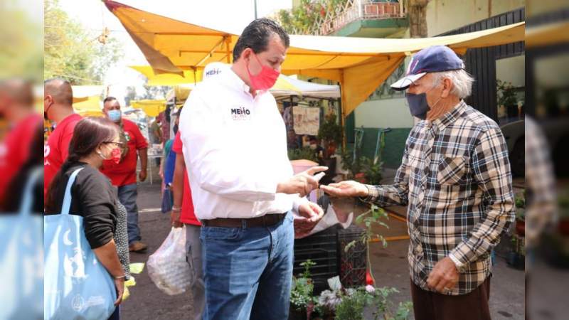 Lleva Memo Valencia sus propuestas a comerciantes y automovilistas para revolucionar Morelia 