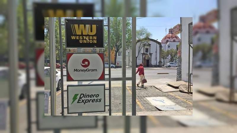 Remesas: principal fuente de divisas en México 