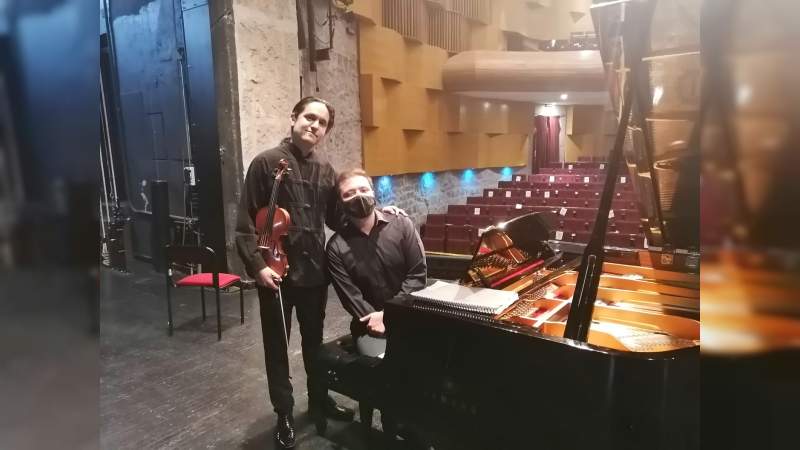Ofrecerá Orquesta Sinfónica de Michoacán concierto virtual de violín y piano  