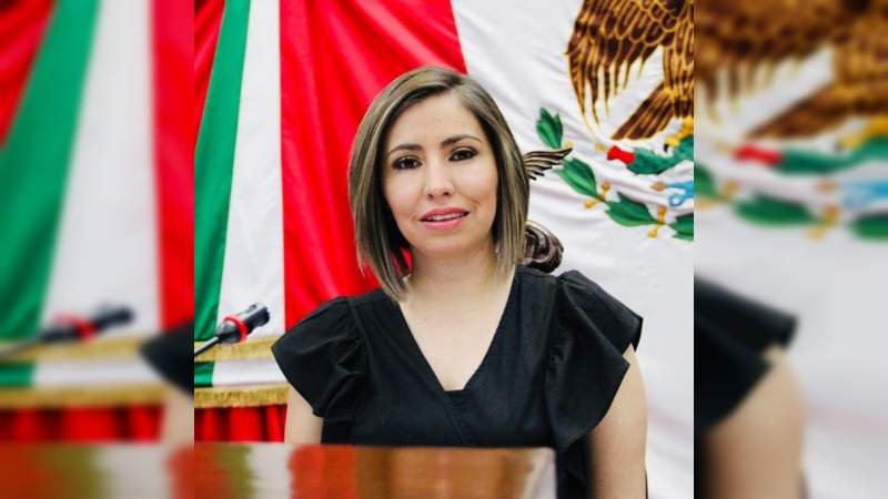 Gigliola Torres plantea la creación de una cartilla turística en Michoacán 