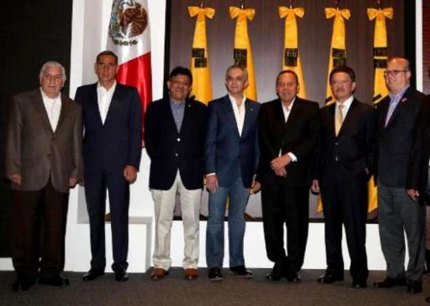 Gobernadores perredistas visitarán Michoacán para respaldar campaña de Silvano Aureoles 