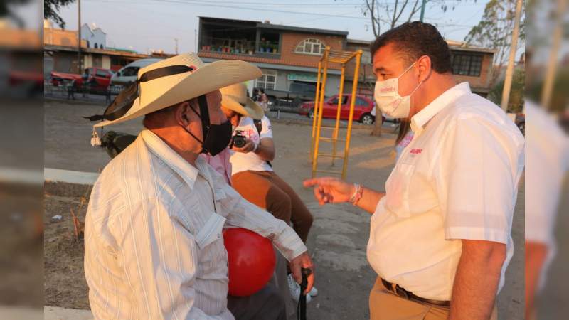 Abelardo Pérez propone promover acciones en beneficio de las tenencias Morelianas 