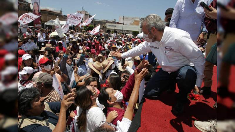 Bedolla inicia campaña como candidato a gobernador de Morena-PT 