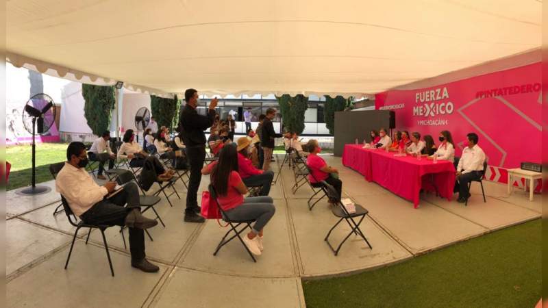 Michoacán en movimiento nacional de 300 mujeres de FXM 