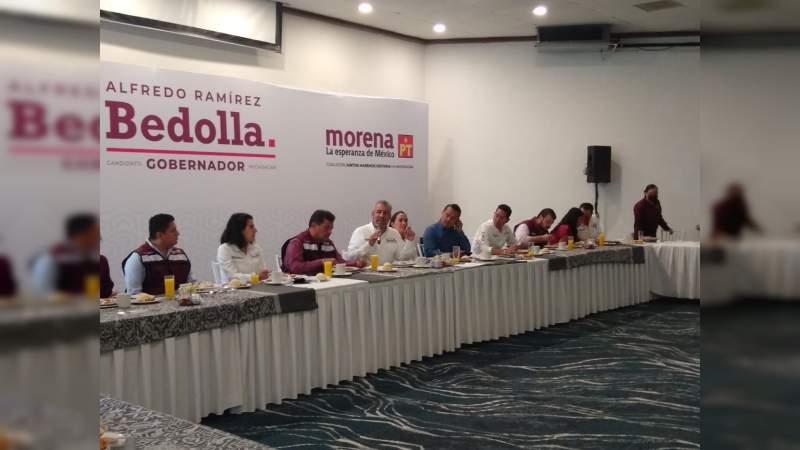 Niega Ramírez Bedolla haberse registrado como aspirante a cuatro cargos de elección popular 
