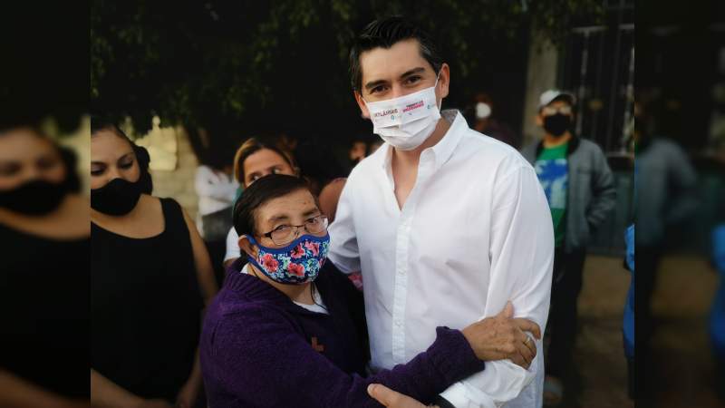 Un gobierno desorganizado y una sociedad desconectada sólo reflejan la falta de resultados: Toño Ixtláhuac
