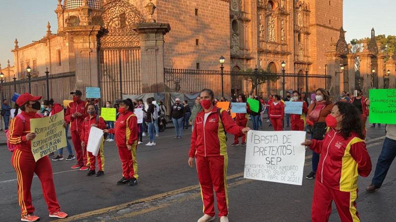 Personal de CENDI Michoacán exige pagos 2021 y regularización de personal 