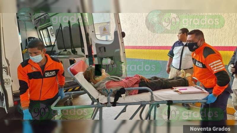 Se accidentan trabajadores del campo en Tangancícuaro, Michoacán