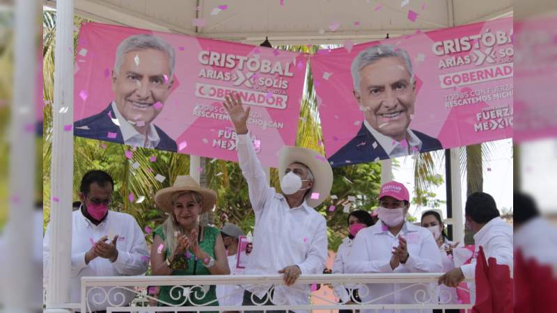 Cristóbal Arias le ofrece a la región de tierra caliente, seguridad y paz 