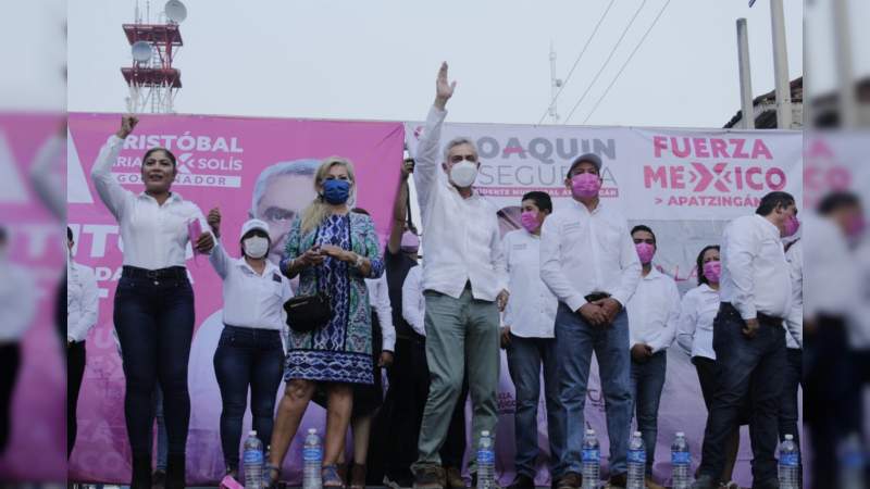 Un gobierno honesto para que inversionistas y productores se la jueguen por Michoacán: Cristóbal Arias