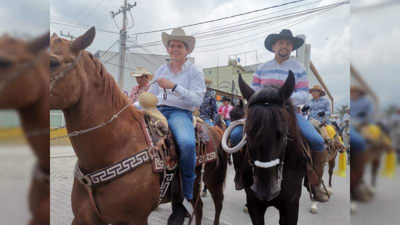 Tenemos que ponderar nuestras tradiciones y rescatar espacios donde las familias pasen un buen rato: Toño Ixtláhuac 