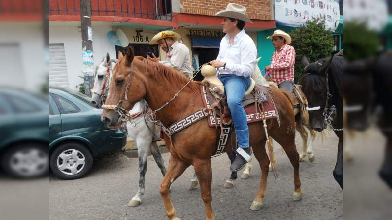 Tenemos que ponderar nuestras tradiciones y rescatar espacios donde las familias pasen un buen rato: Toño Ixtláhuac 